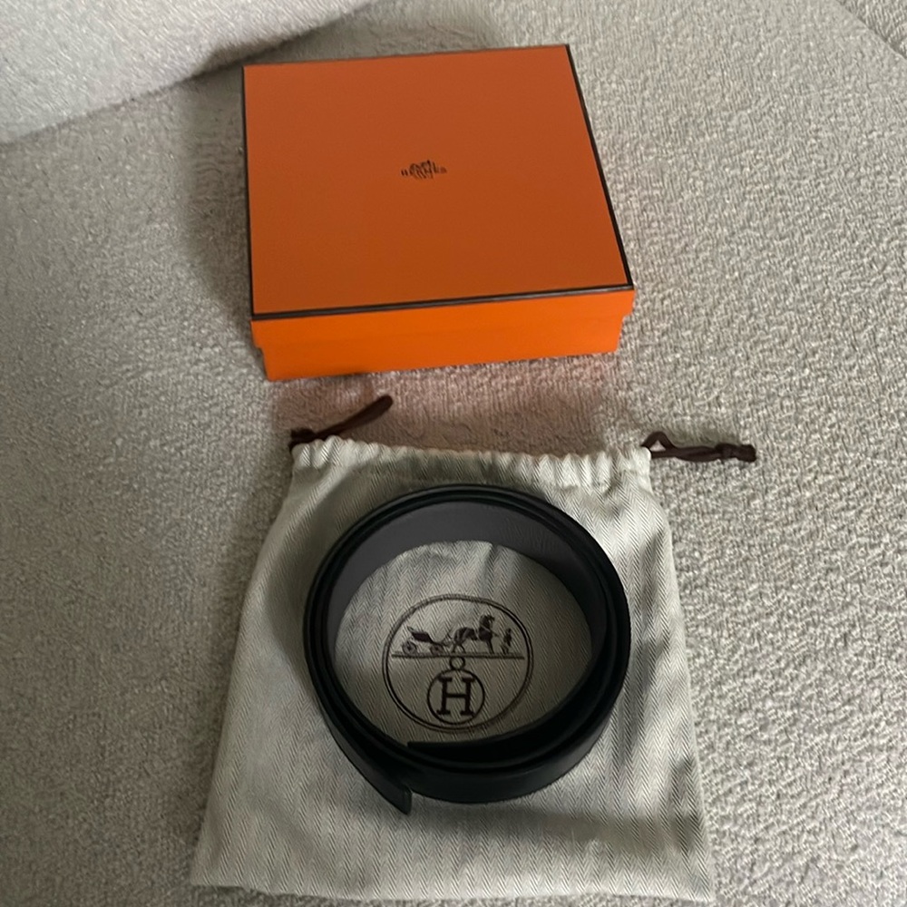 Excellent condition Hermes black and grey reversible belt .